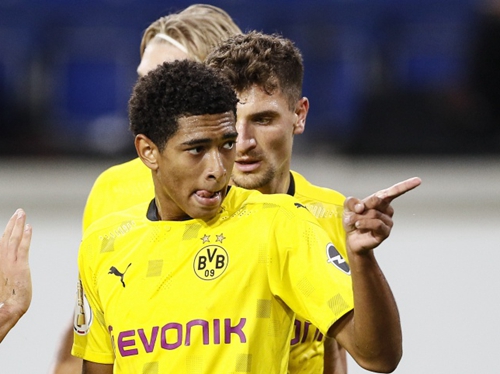 影响更衣室 影响更衣室